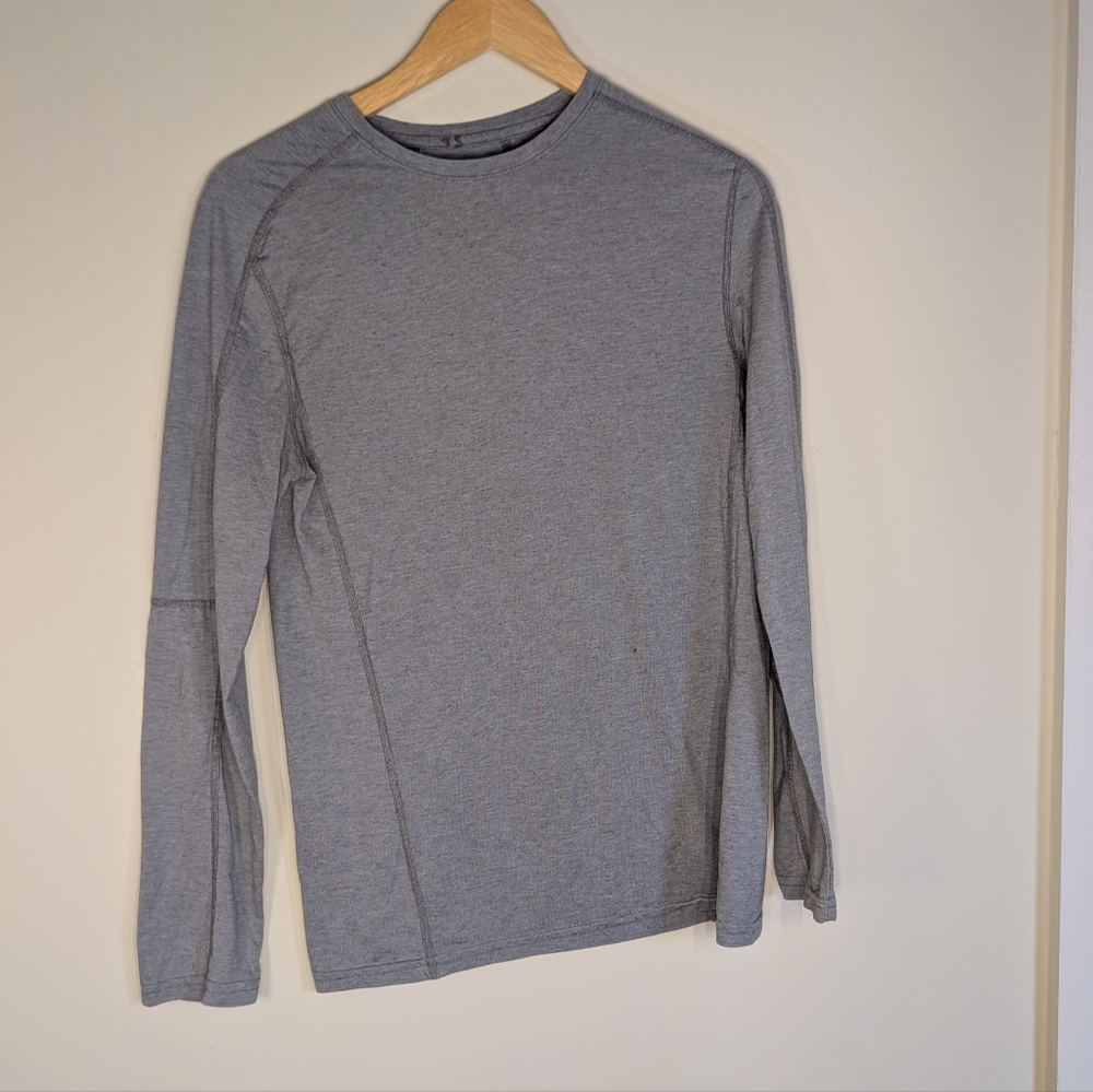 🪻Swiss Tech Long Sleeve Base Layer Shirt 🪻4 For $20🪻